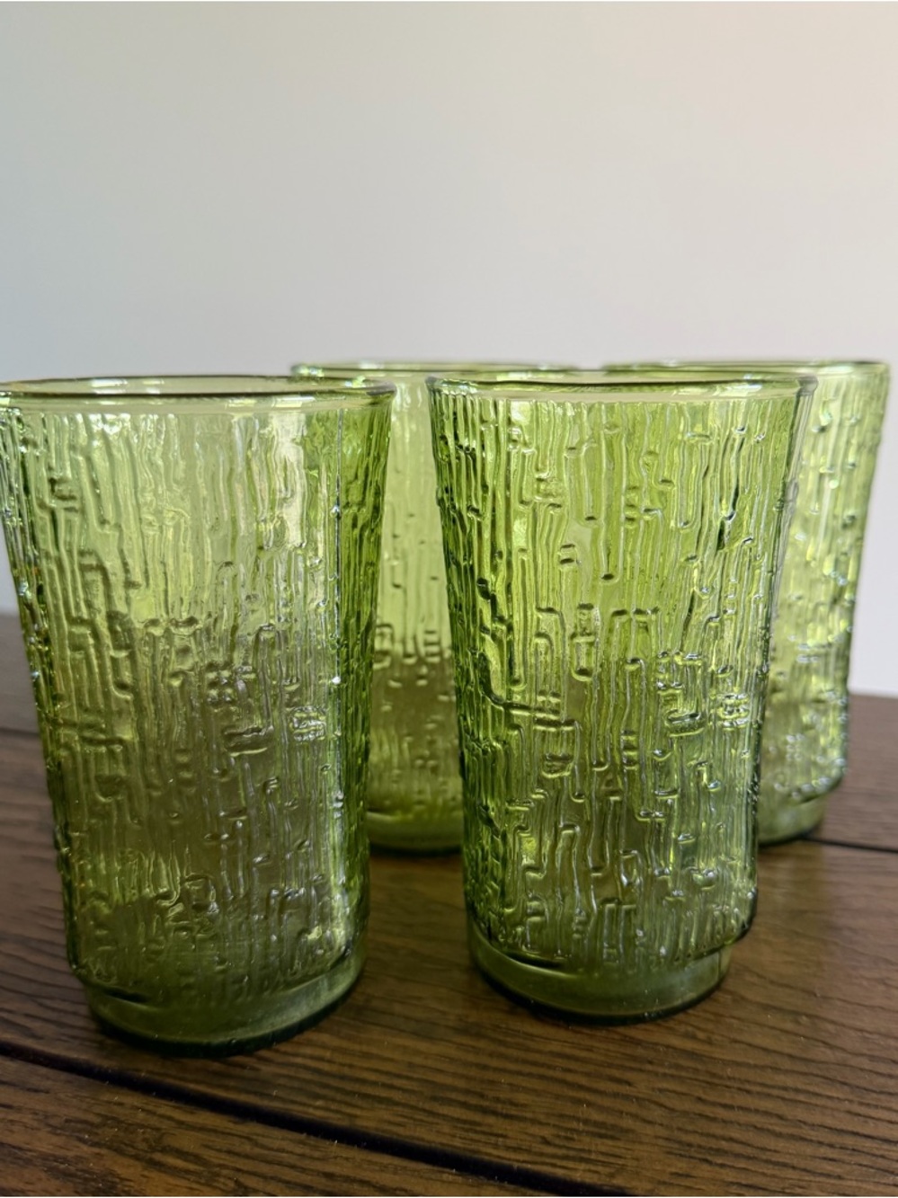 Set Of 4 Anchor Hocking Soreno Avocado Green Highball Glasses